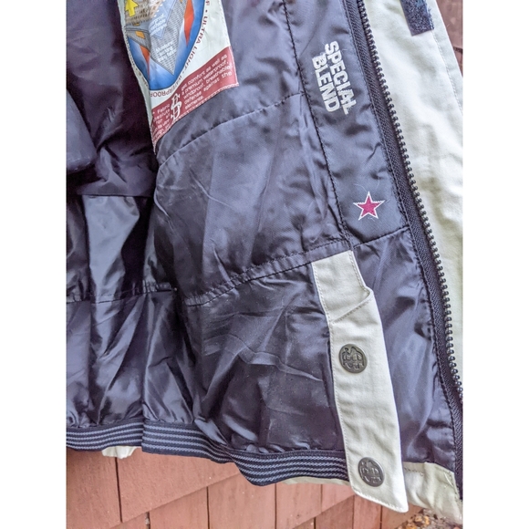 Special Blend white snowboarding jacket medium - Picture 8 of 10